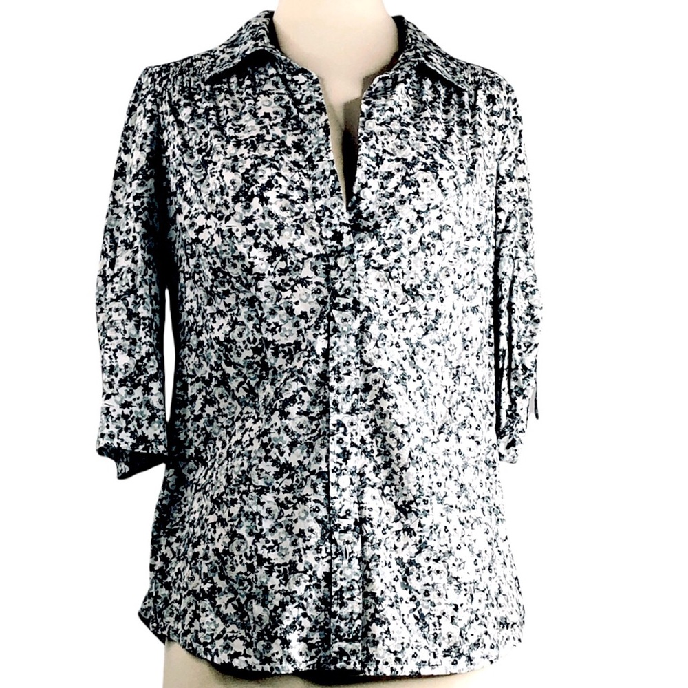 Gray & White Floral Button-front Shirt M